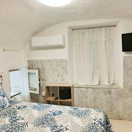 Ferienwohnung Casa Dell'Antico Teatro Di Neapolis Nel Centro Storico Di Napoli Exterior foto